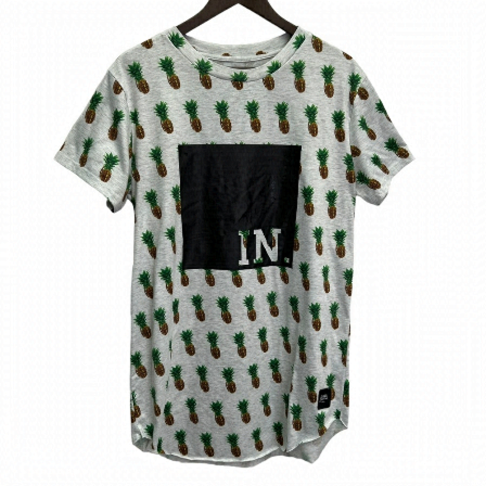SIXTH June Men's Grey Pineapple T-shirt Size M